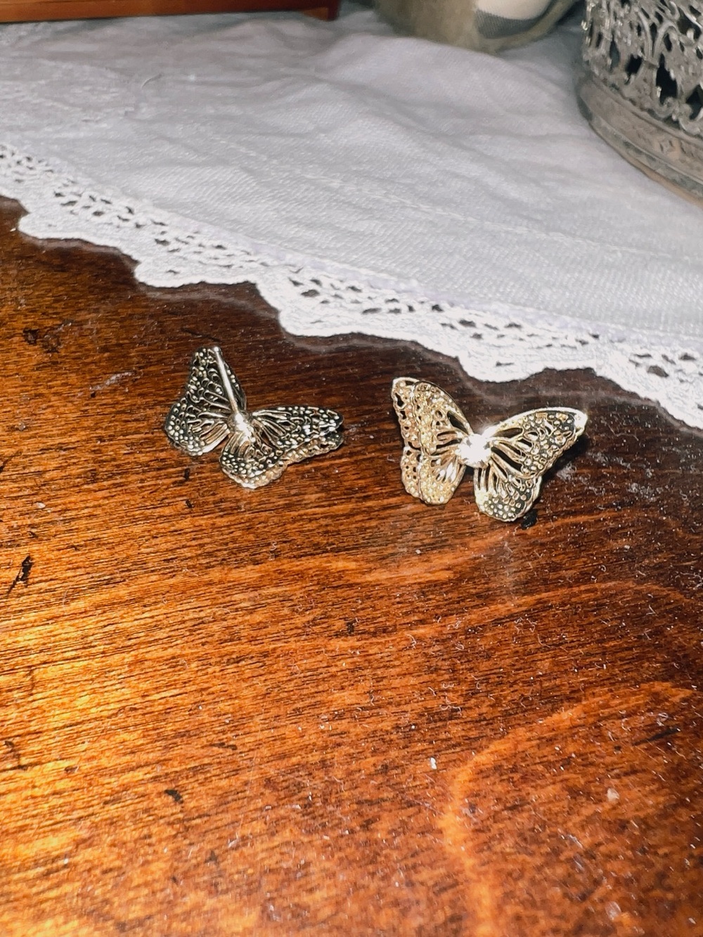 Vintage golden butterfly double wing earrings